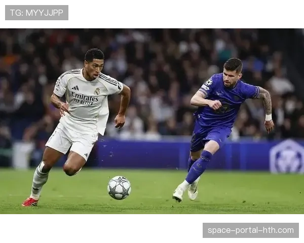 新一代中场对决：加维、贝林厄姆、穆夏拉在欧冠舞台闪耀